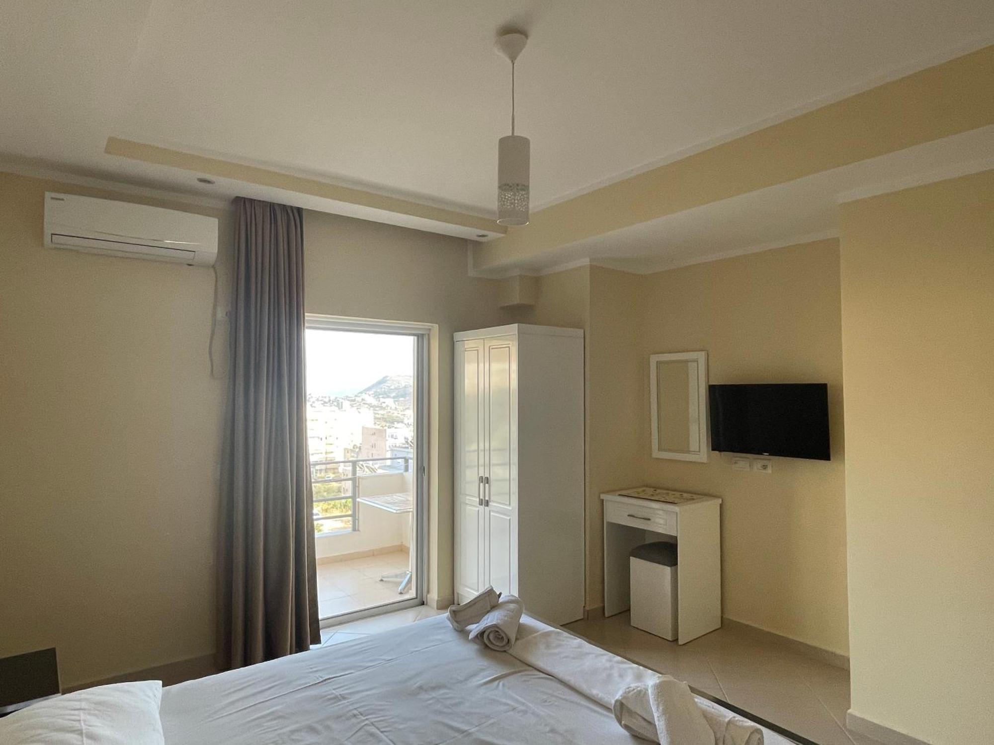 Honey Studios Saranda Extérieur photo